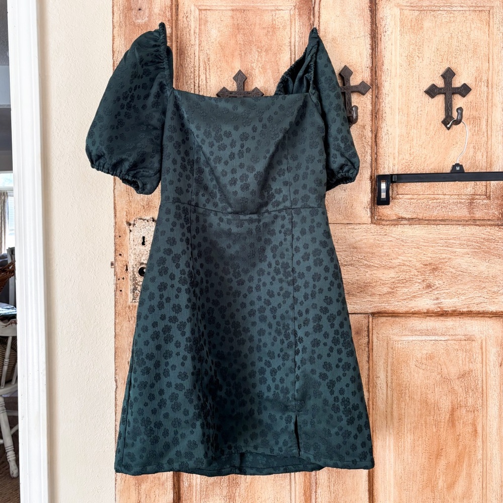 Altar'd State Green Floral Puff Sleeve Women’s L Mini Dress